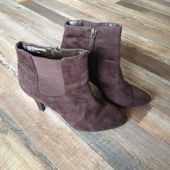 Isaac Mizrahi Shoes - Isaac Mizrahi Women's Samantha Brown Side Zip Boots